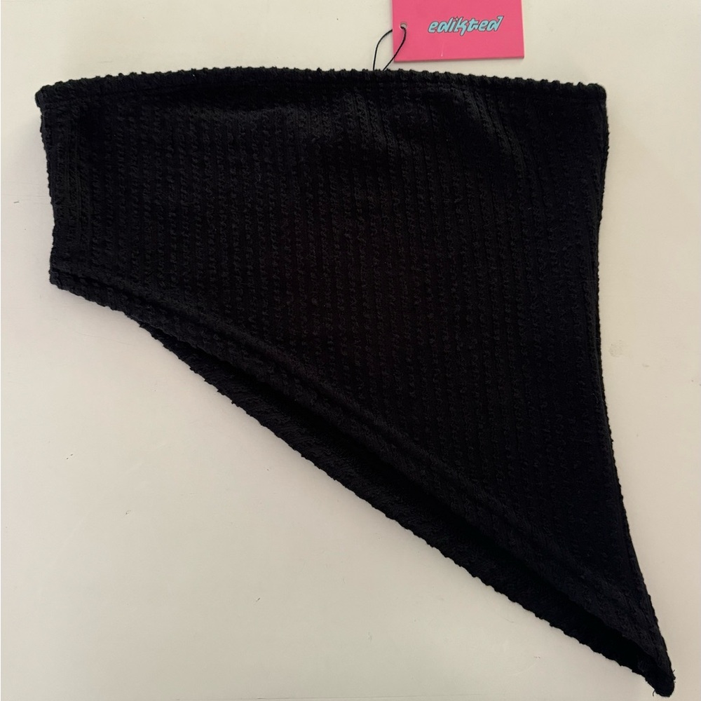 BRAND NEW (with tags) Edikted Heidi Textured Knit Asymmetric Top